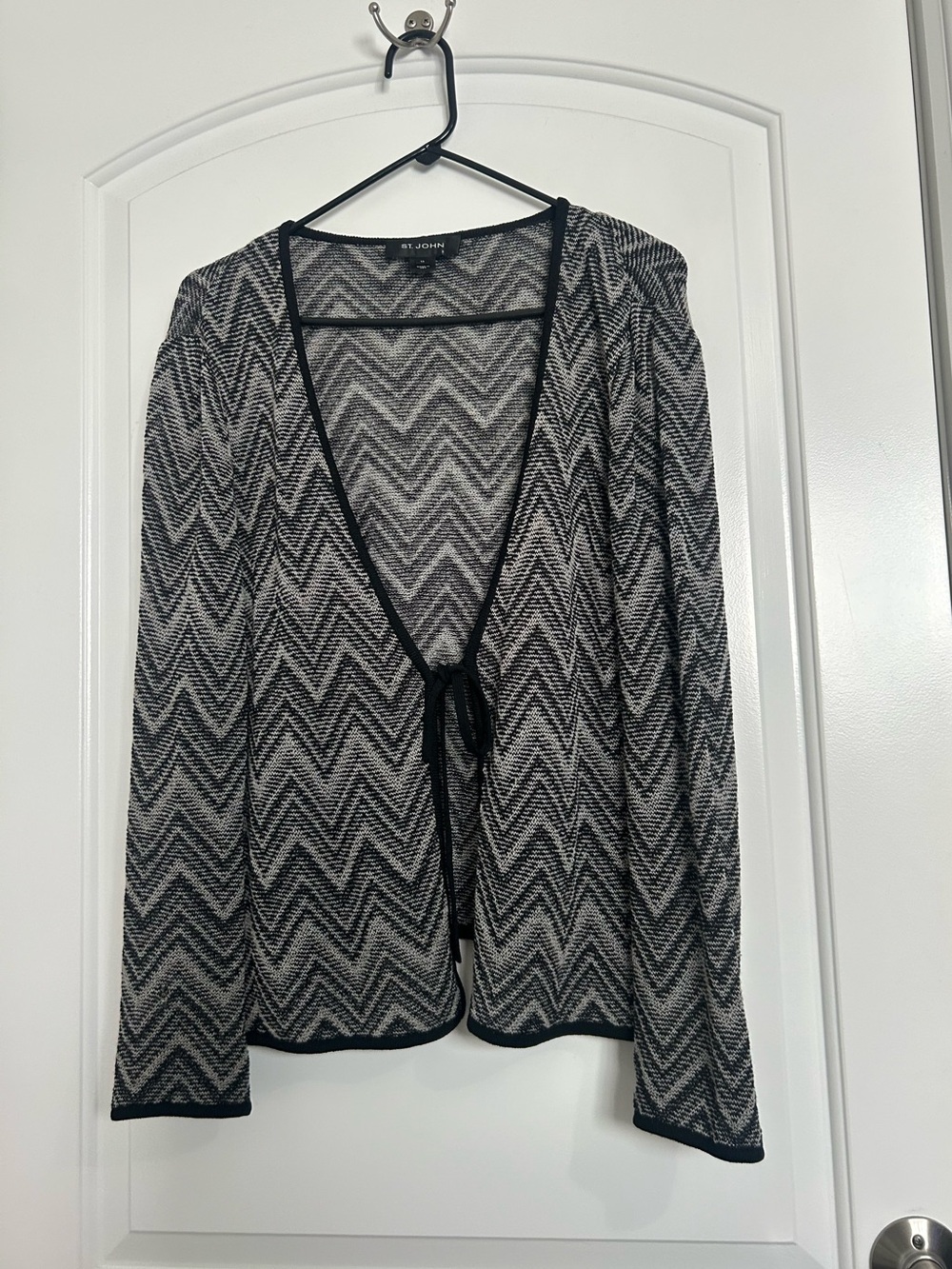 St. John  Chevron Open Front Tie Top Cardigan Size 12 Boho Chic Cottage core